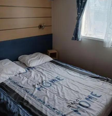 Camping Mobil Home Camping Proche Royan A 300M De La Plage